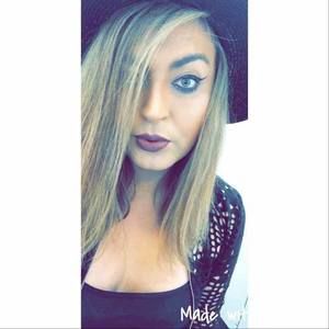 Meet your Posher, Nicole